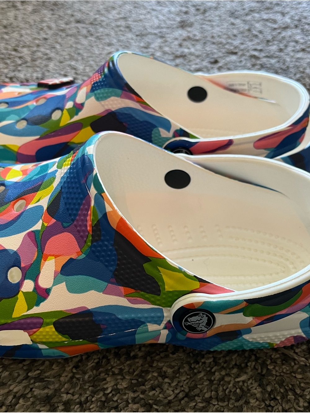 CROCS Women's Multi-Color Patterned Classic Clog - Picture 3 of 6